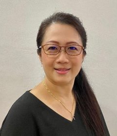 Mirriam Jocelyn Quah - Trained in Relationship Coaching.